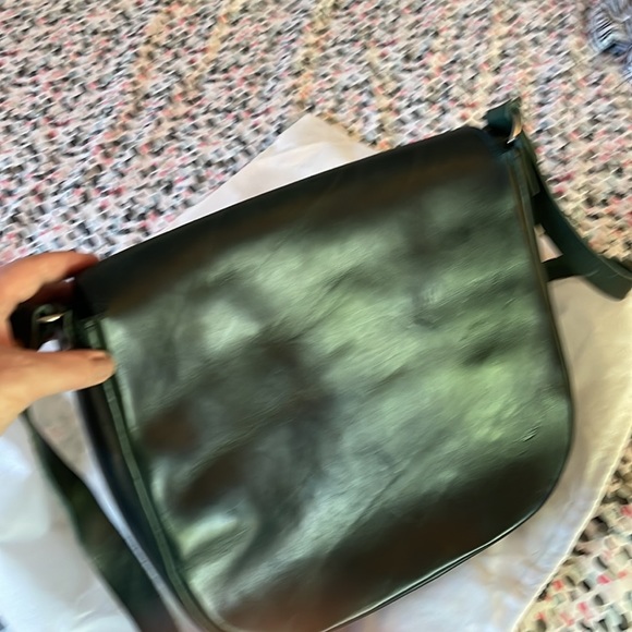 Leather crossbody saddle bag - Picture 4 of 5